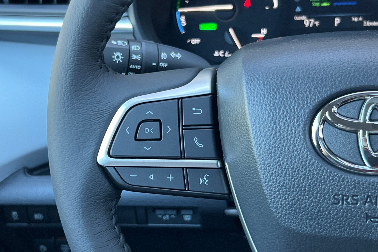 2026 Toyota Sienna XLE 8 Passenger
