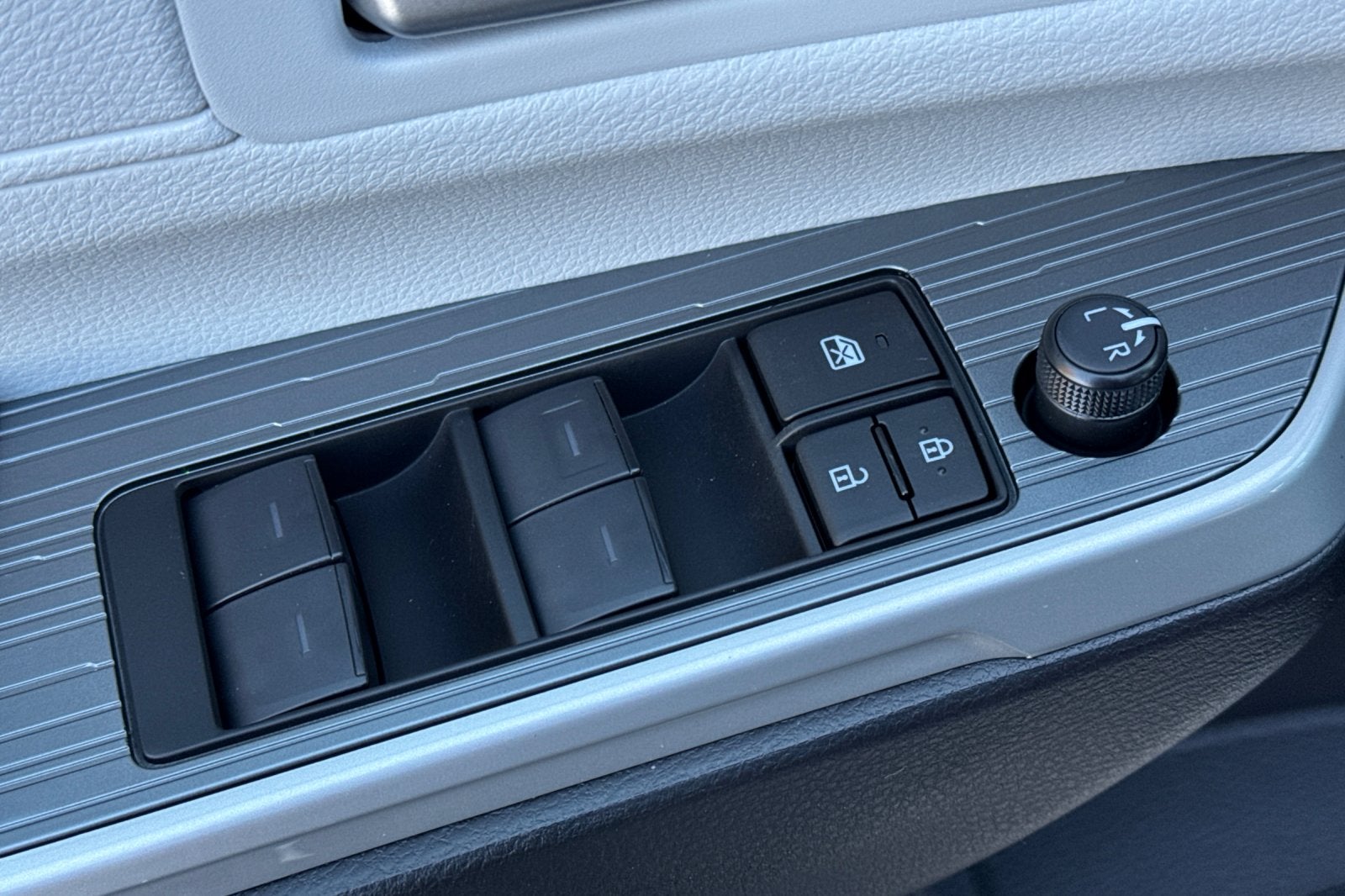 2026 Toyota Sienna XLE 8 Passenger