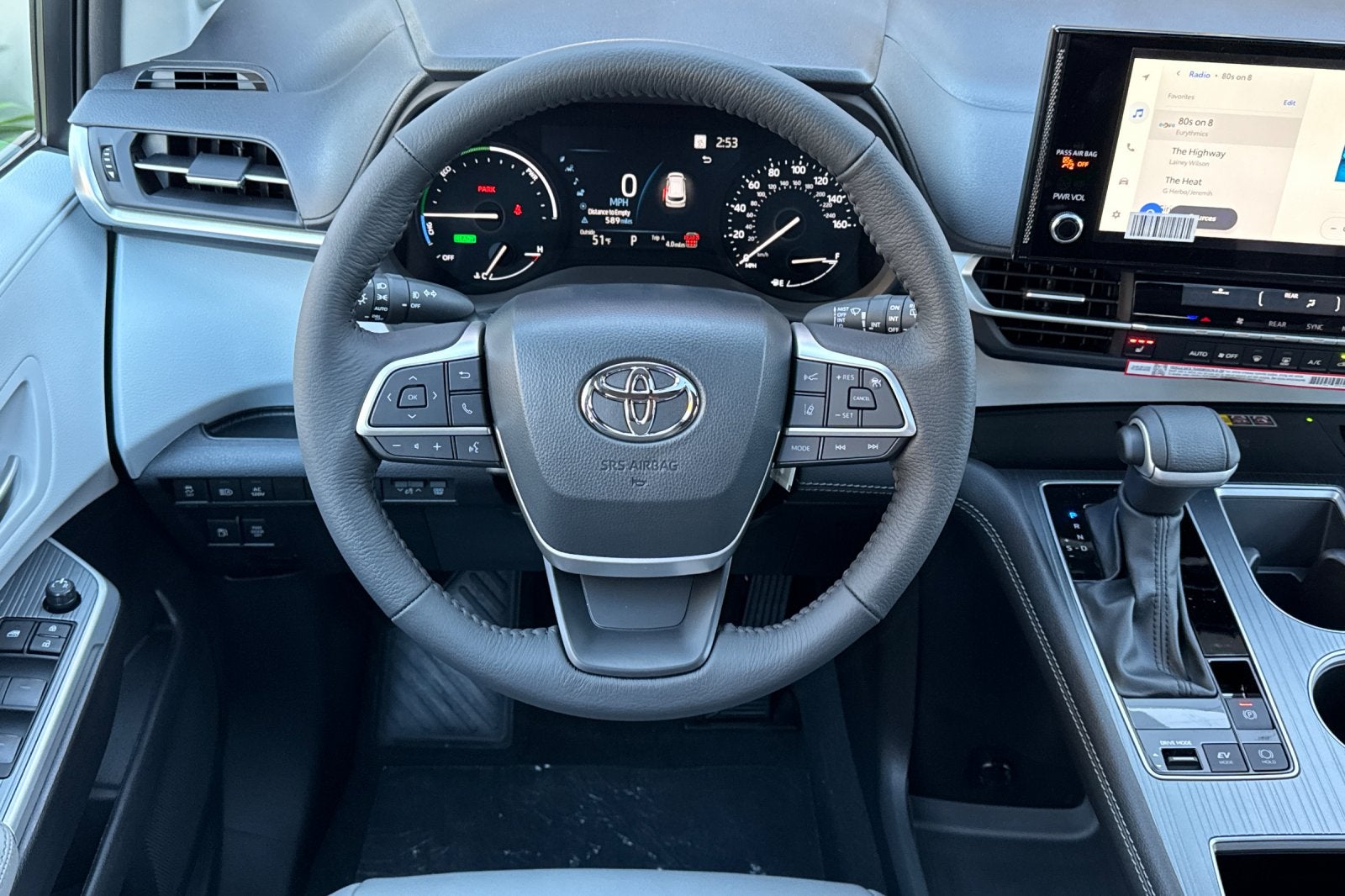 2026 Toyota Sienna XLE 8 Passenger