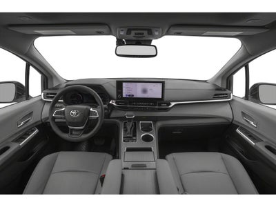 2026 Toyota Sienna XLE 8 Passenger