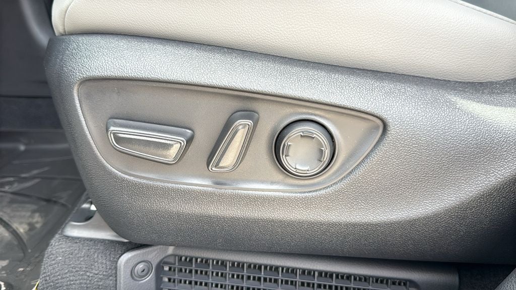 2026 Toyota Sienna XLE 8 Passenger