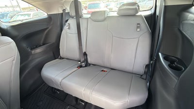2026 Toyota Sienna XLE 8 Passenger
