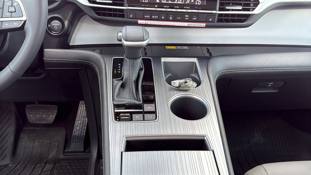 2026 Toyota Sienna XLE 8 Passenger