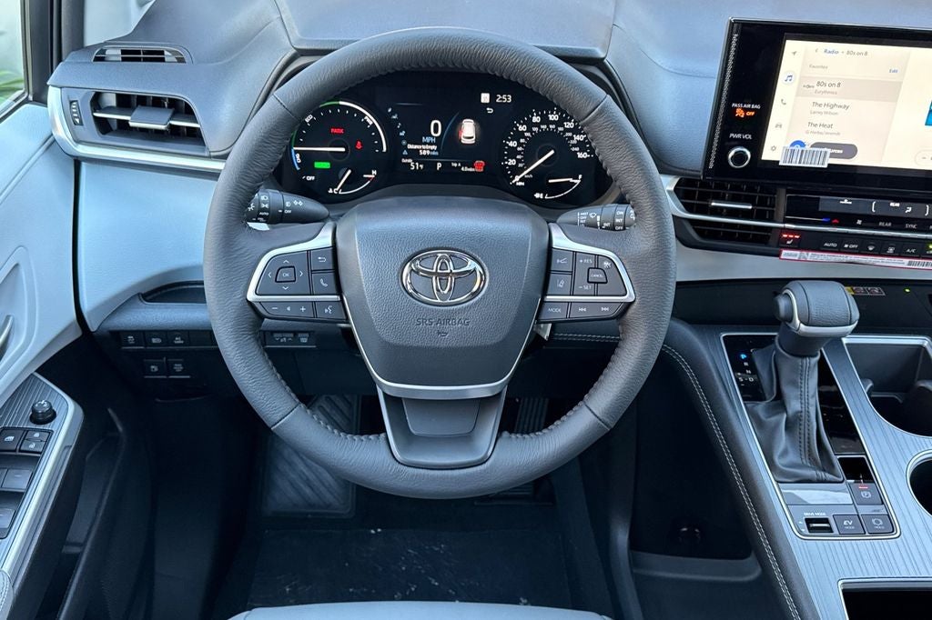 2026 Toyota Sienna XLE 8 Passenger