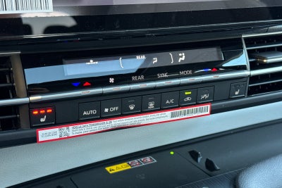 2026 Toyota Sienna XLE 8 Passenger