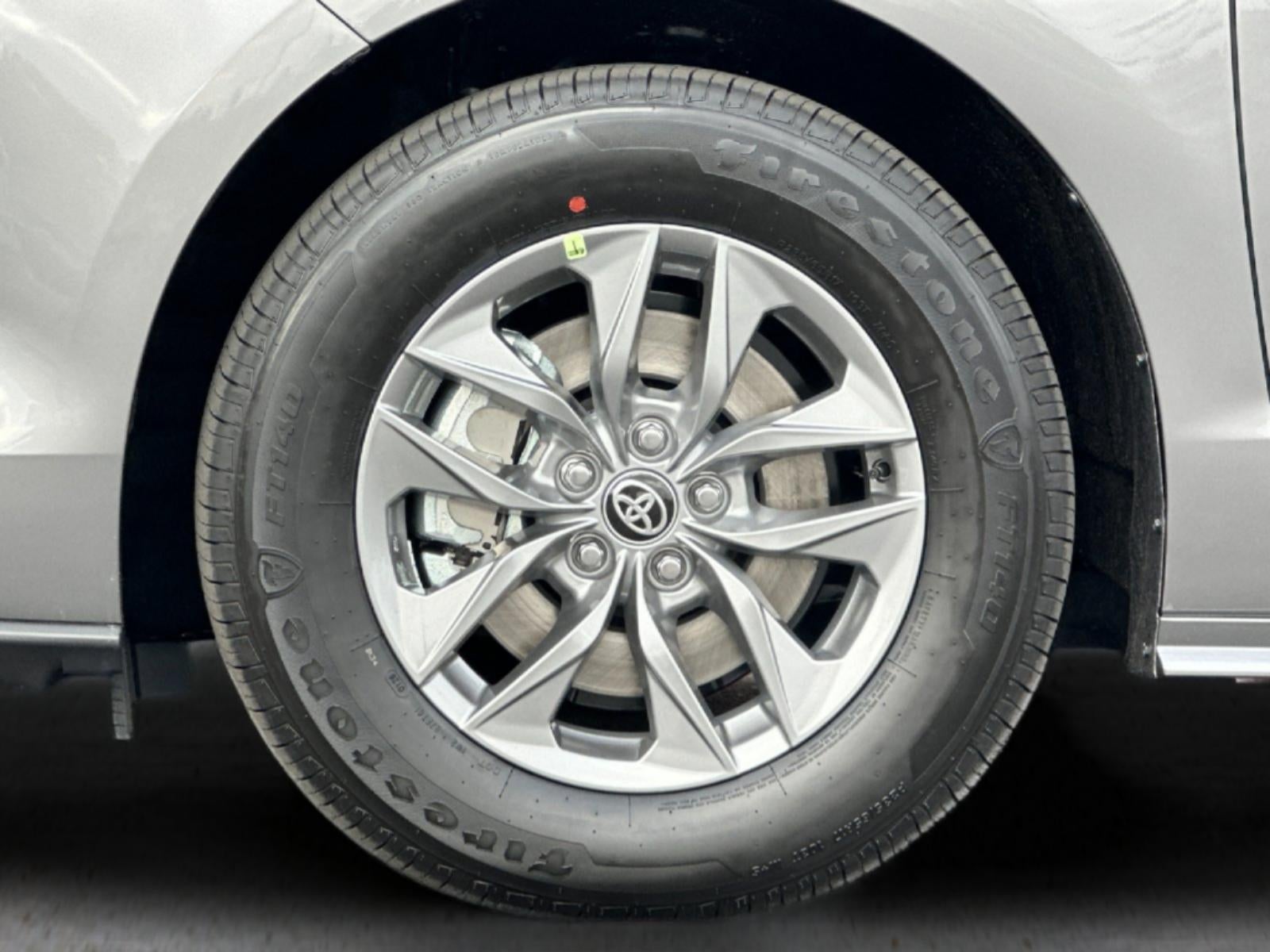 2026 Toyota Sienna XLE 8 Passenger