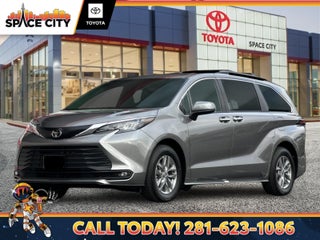 2026 Toyota Sienna XLE 8 Passenger