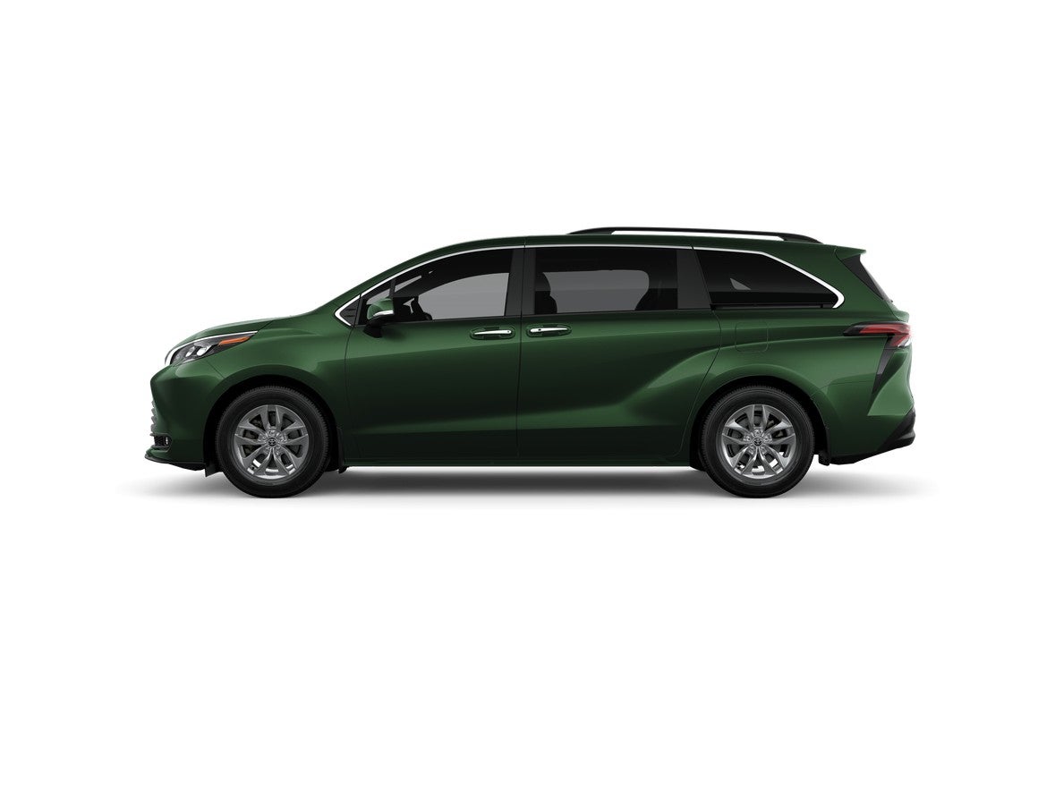 2026 Toyota Sienna XLE 8 Passenger
