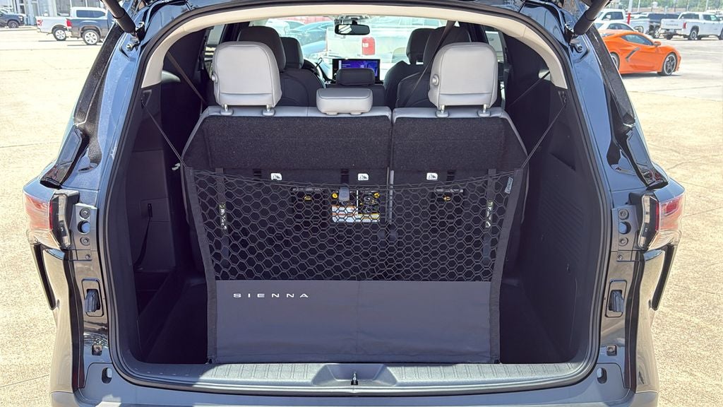 2026 Toyota Sienna XLE 8 Passenger