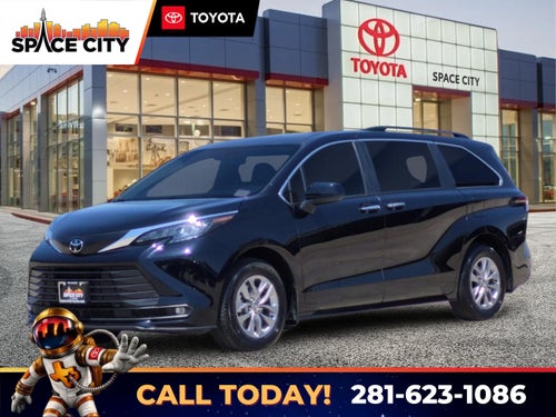 2026 Toyota Sienna XLE 8 Passenger