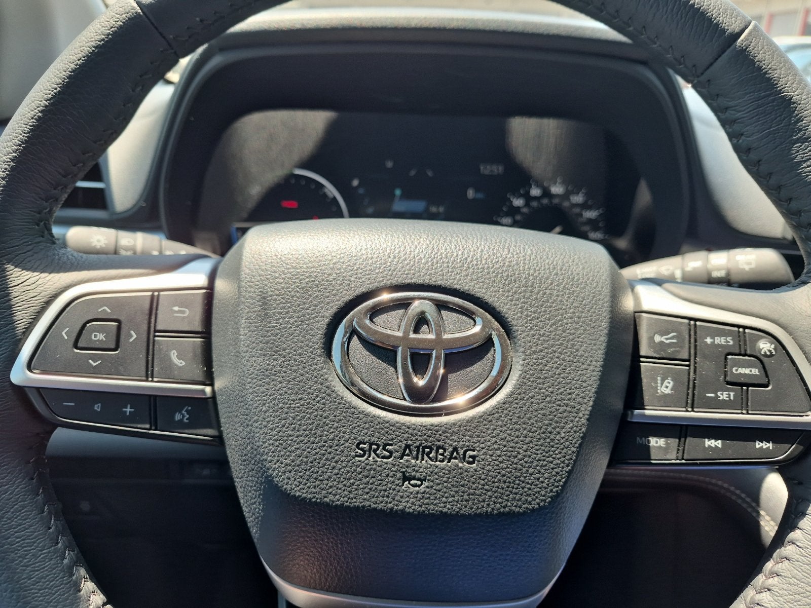 2026 Toyota Sienna XLE 8 Passenger