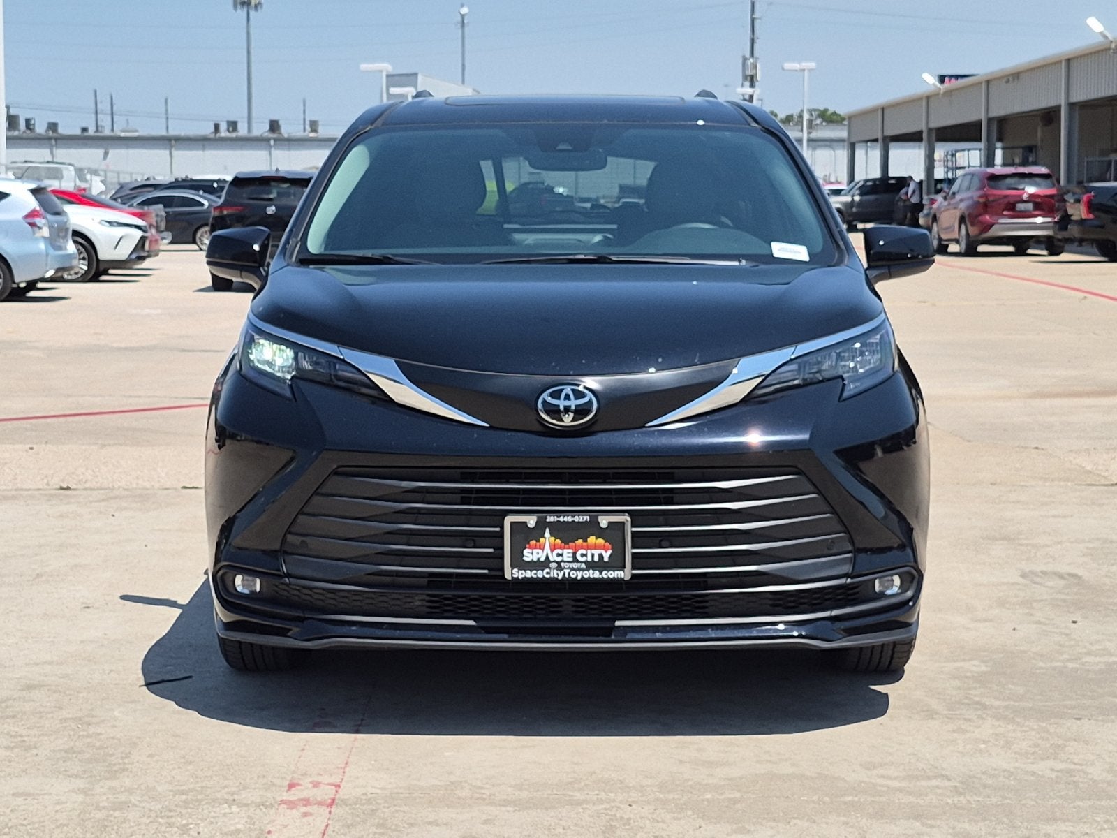 2026 Toyota Sienna XLE 8 Passenger