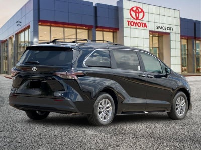 2026 Toyota Sienna XLE