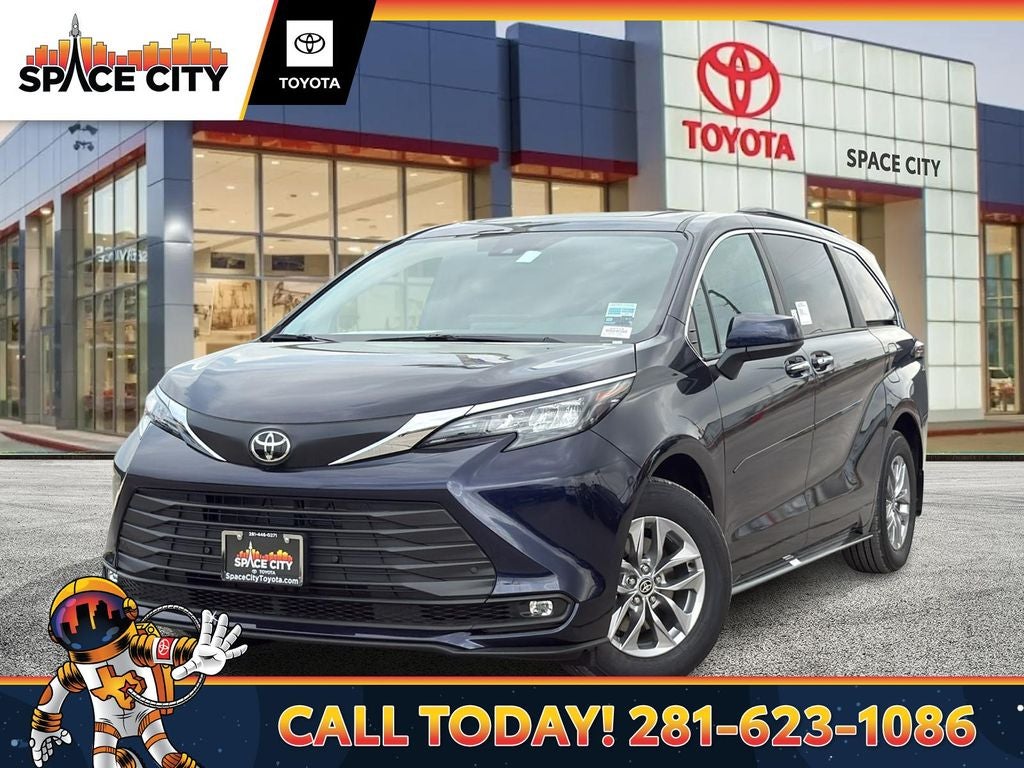 2026 Toyota Sienna XLE 8 Passenger