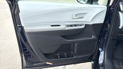 2026 Toyota Sienna XLE 8 Passenger