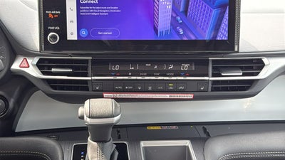 2026 Toyota Sienna XLE 8 Passenger