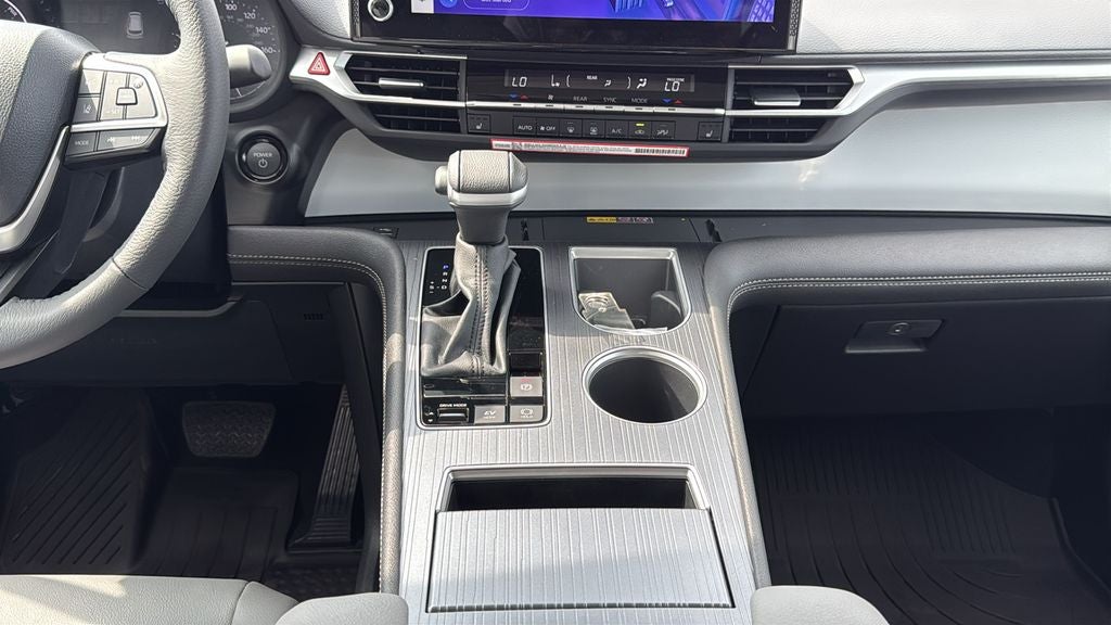 2026 Toyota Sienna XLE 8 Passenger