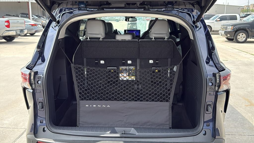 2026 Toyota Sienna XLE 8 Passenger