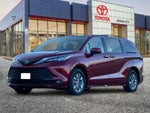 2026 Toyota Sienna XLE 8 Passenger