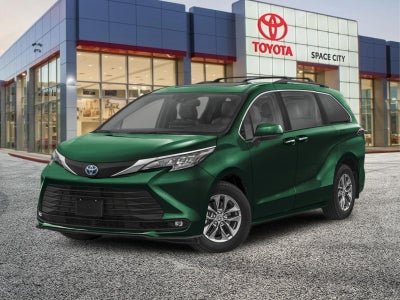 2026 Toyota Sienna XLE 8 Passenger