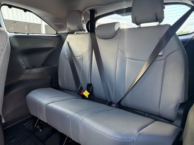 2026 Toyota Sienna XLE 8 Passenger