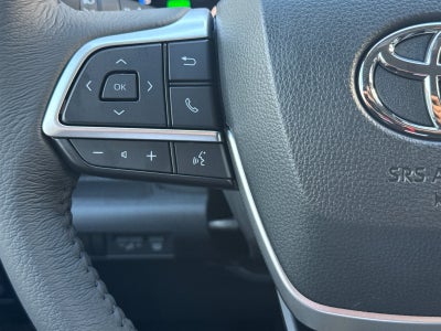 2026 Toyota Sienna XLE 8 Passenger