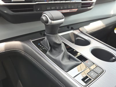 2026 Toyota Sienna XLE 8 Passenger