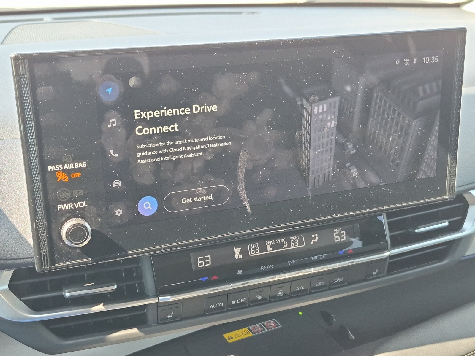 2025 Toyota Sienna XLE 8 Passenger