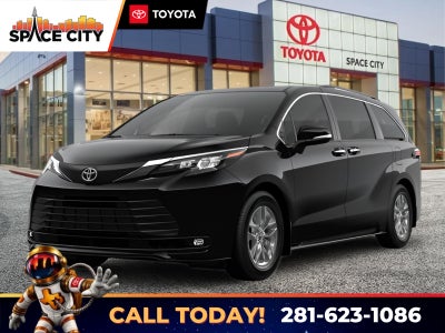 2026 Toyota Sienna XLE 8 Passenger