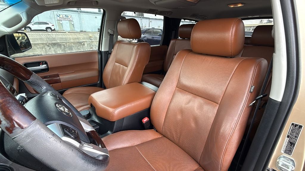2014 Toyota SEQUOIA 4X2 Platinum