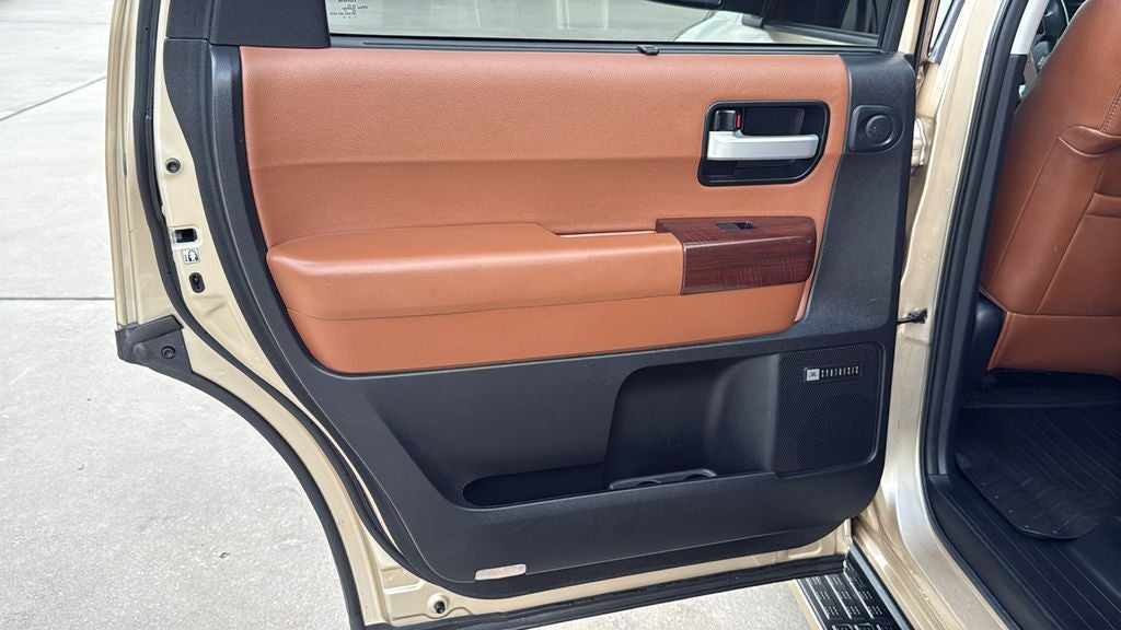 2014 Toyota SEQUOIA 4X2 Platinum