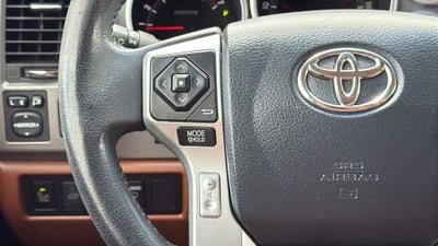 2014 Toyota SEQUOIA 4X2 Platinum