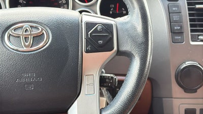 2014 Toyota SEQUOIA 4X2 Platinum