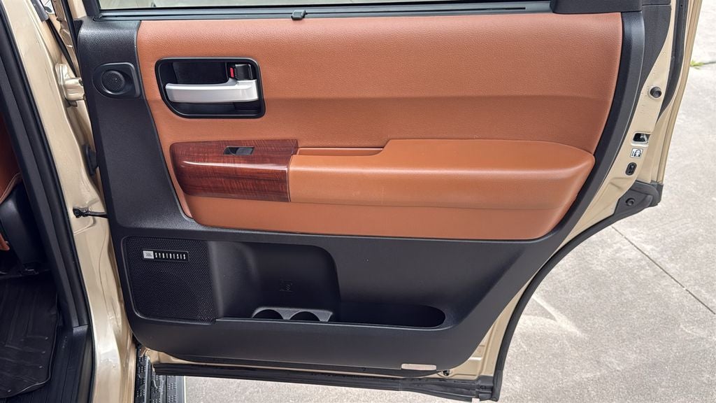 2014 Toyota SEQUOIA 4X2 Platinum