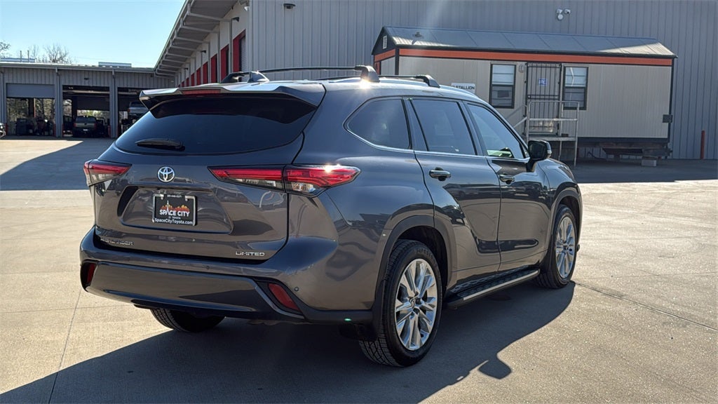 2021 Toyota HIGHLANDER Limited