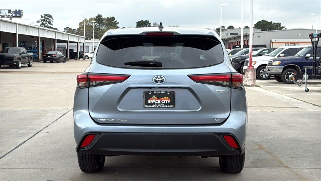 2023 Toyota HIGHLANDER HYBRD LE