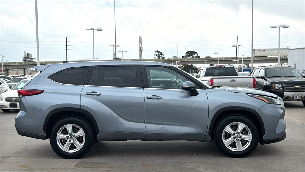 2023 Toyota HIGHLANDER HYBRD LE