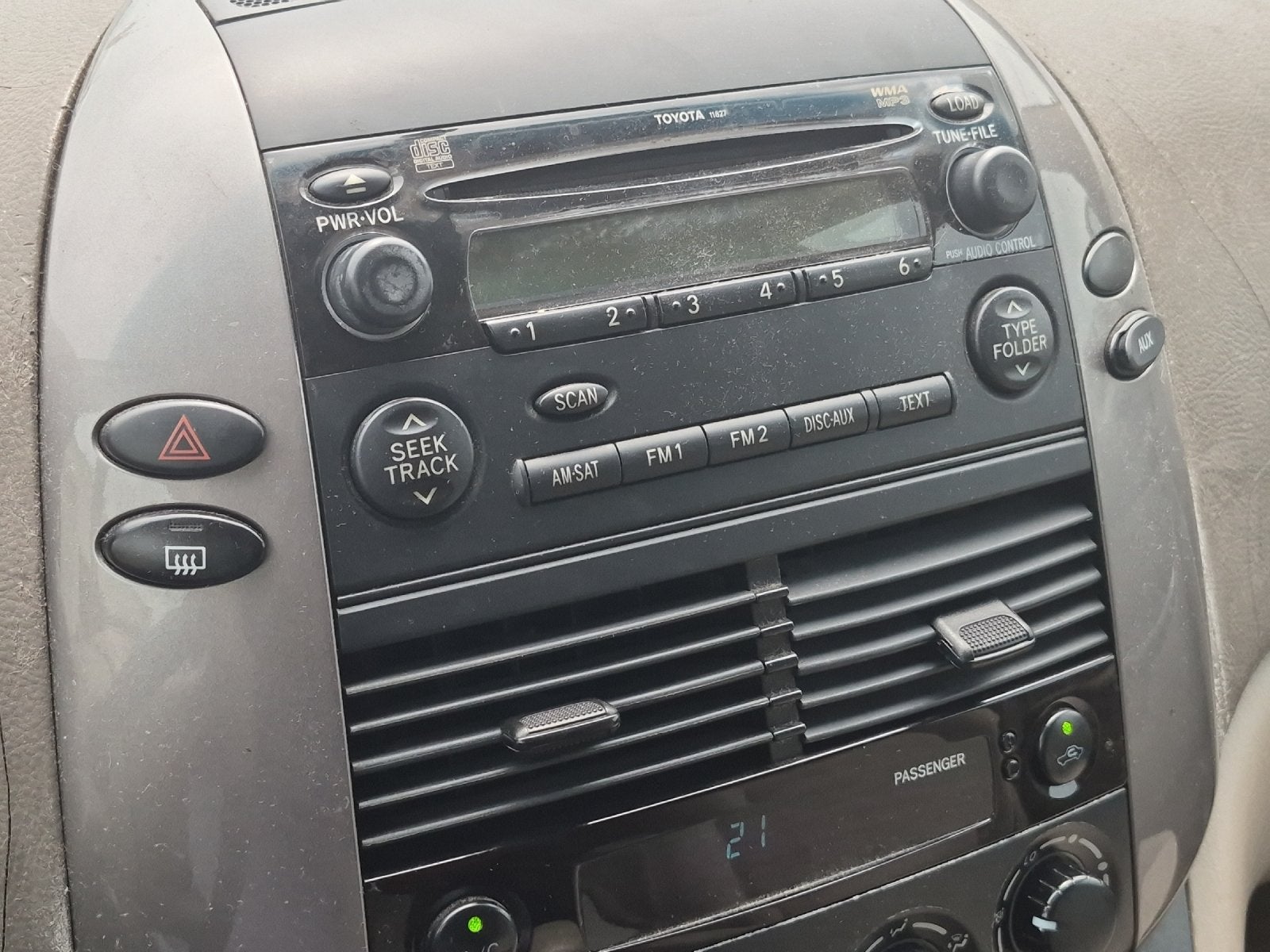 2008 Toyota SIENNA LE