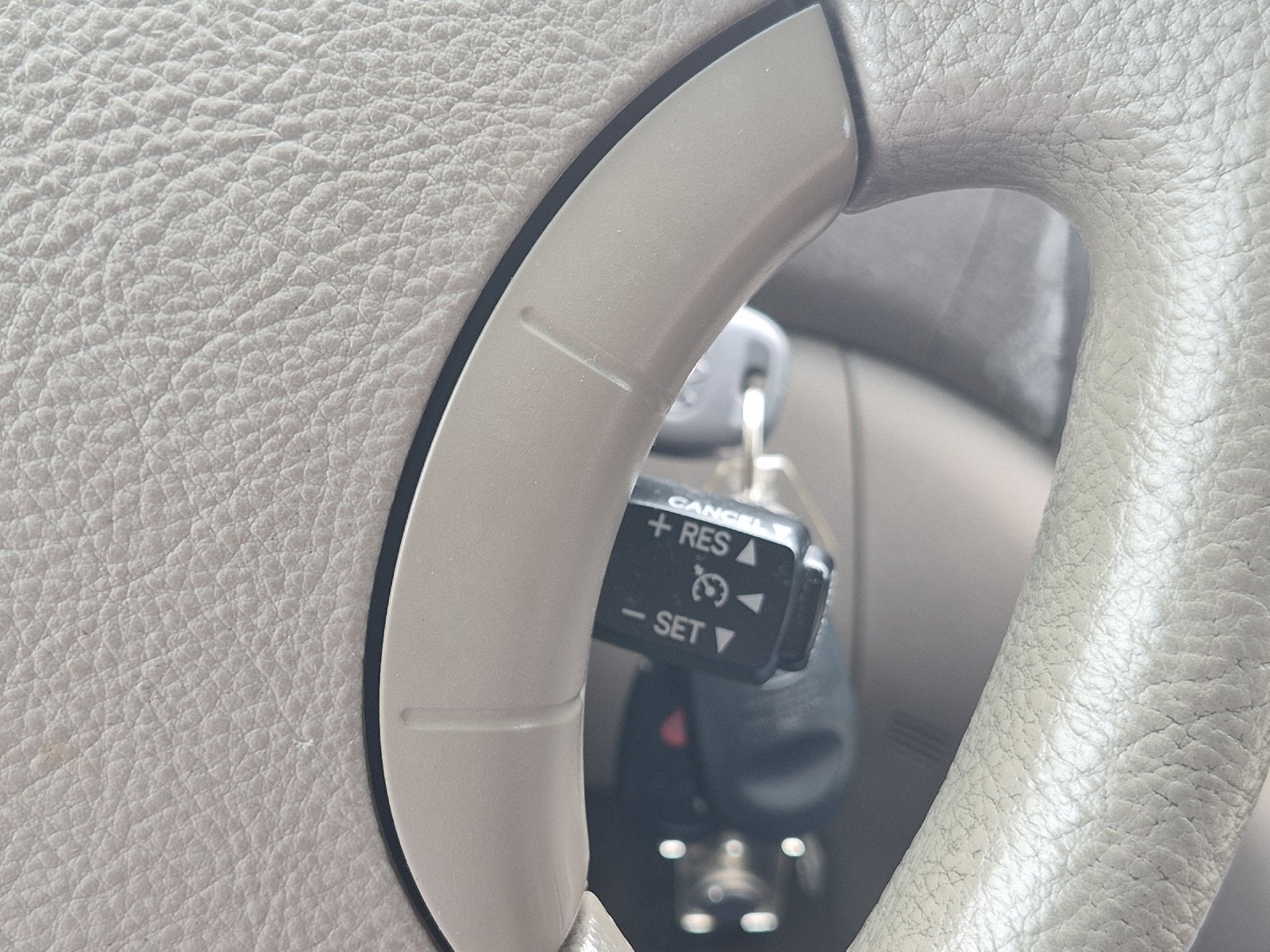 2008 Toyota SIENNA LE