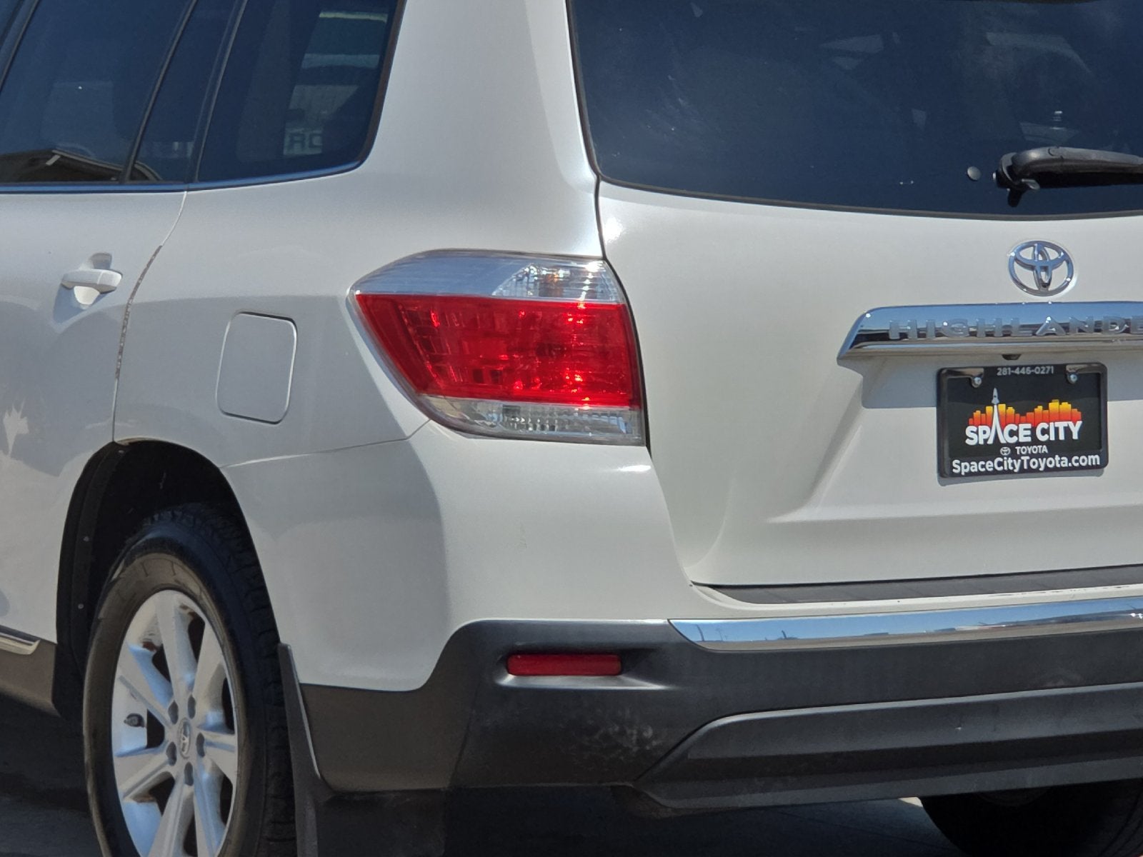 2012 Toyota HIGHLANDER SE