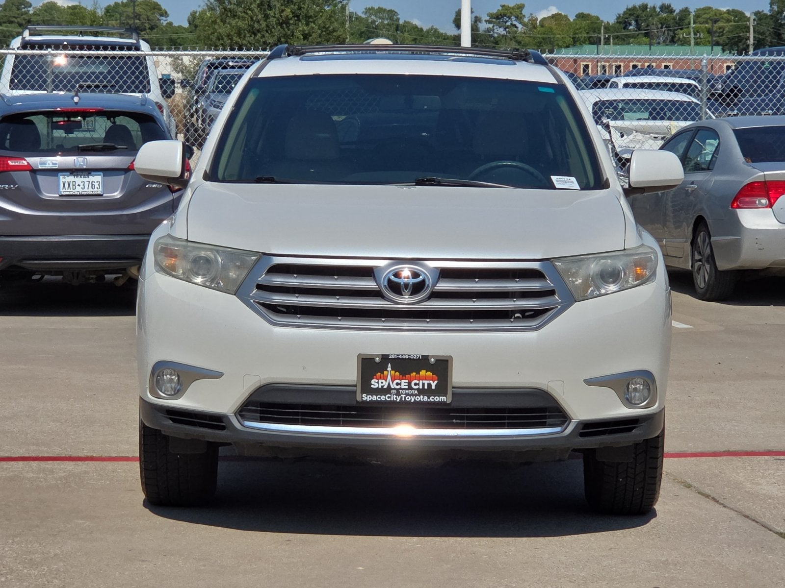 2012 Toyota HIGHLANDER SE