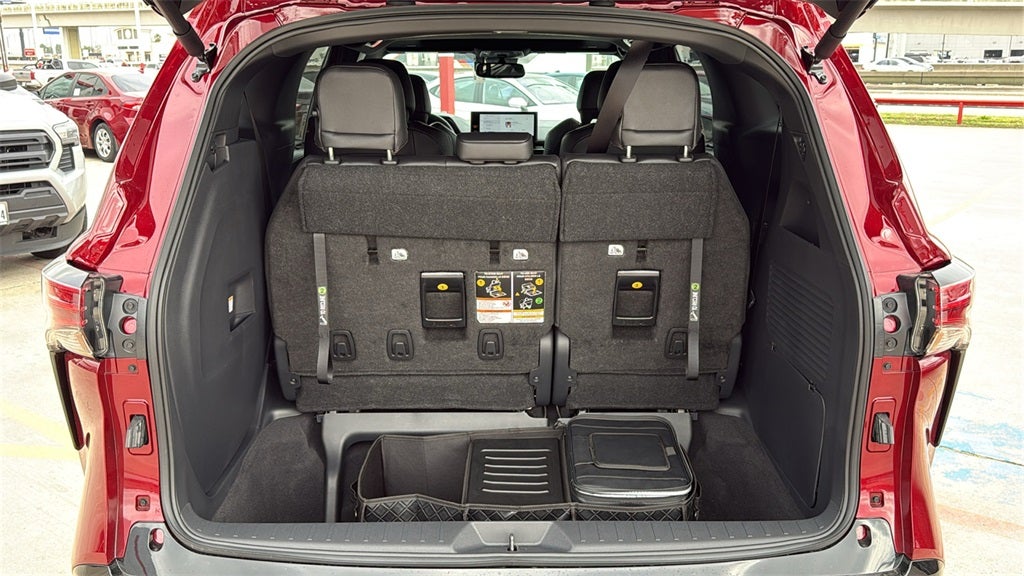 2026 Toyota Sienna Limited 7 Passenger