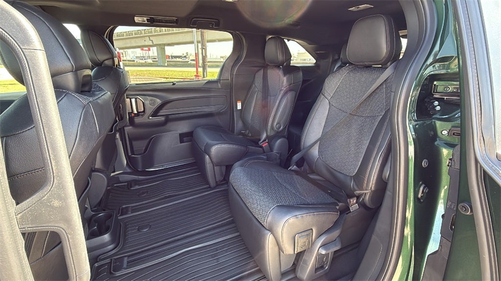 2026 Toyota Sienna Limited 7 Passenger