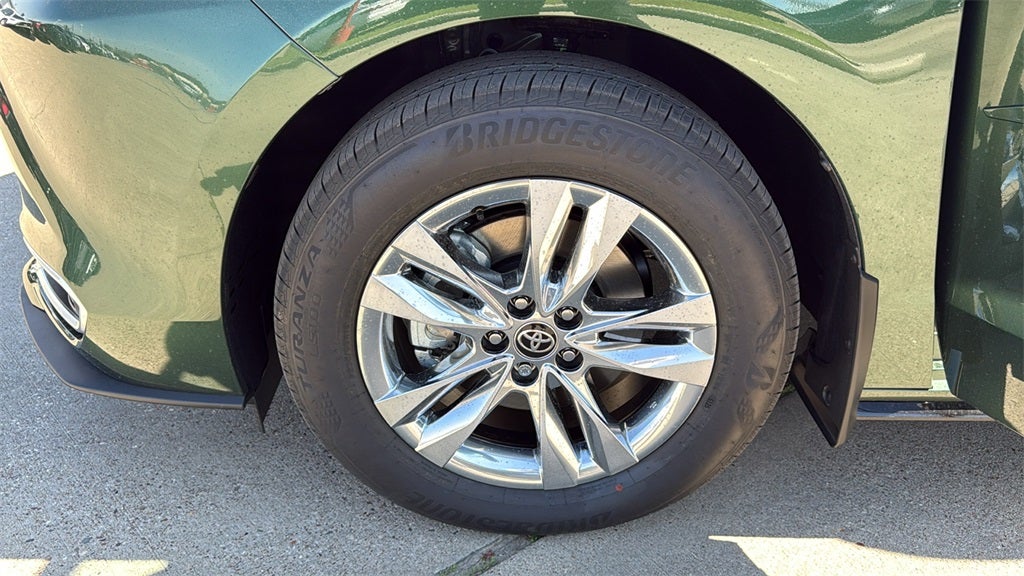 2026 Toyota Sienna Limited 7 Passenger