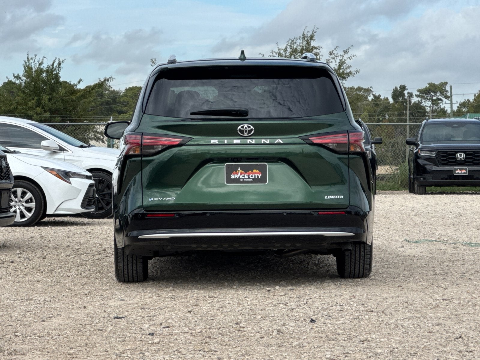 2026 Toyota Sienna Limited 7 Passenger