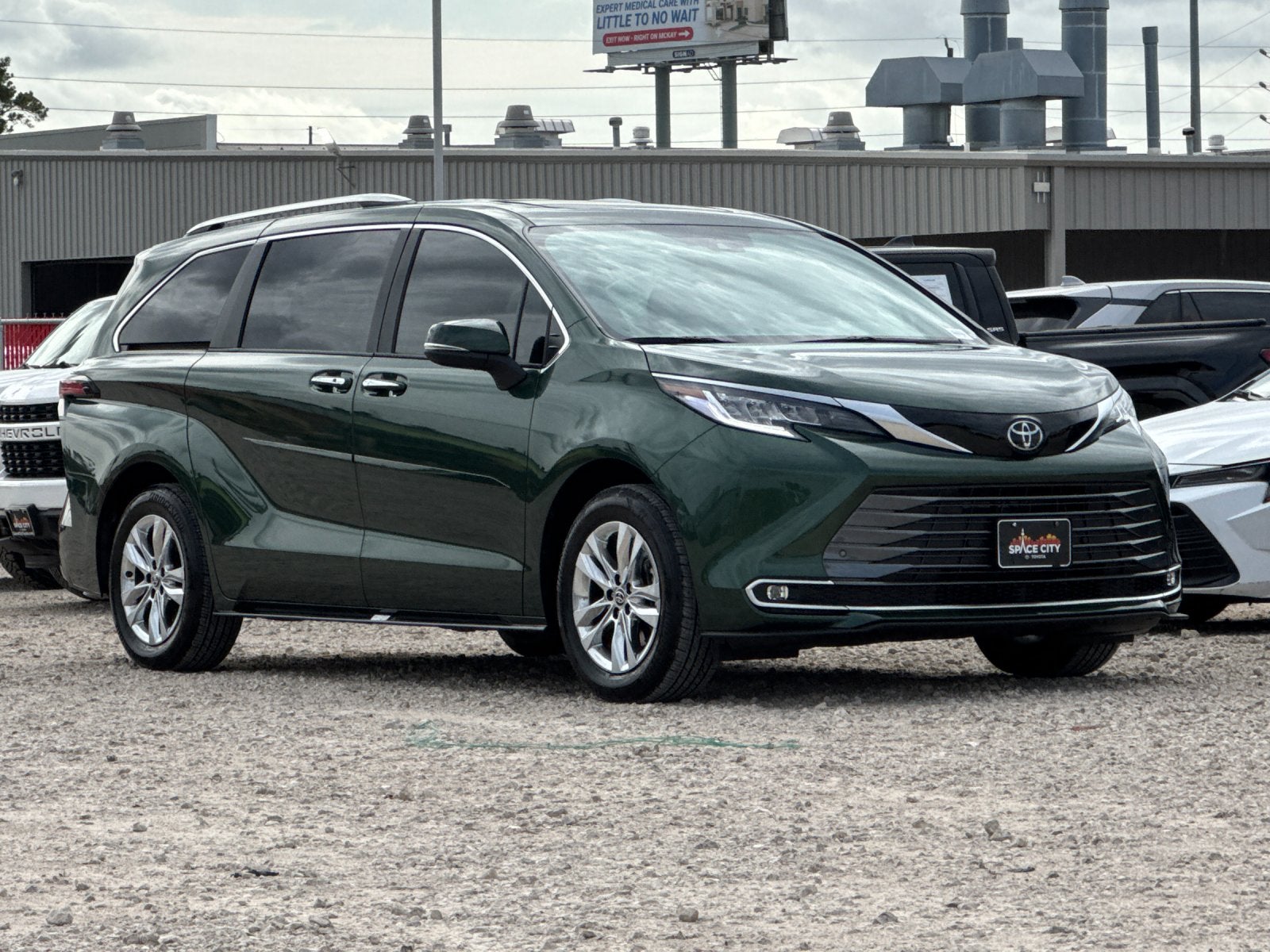 2026 Toyota Sienna Limited 7 Passenger