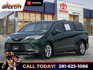 2026 Toyota Sienna Limited 7 Passenger