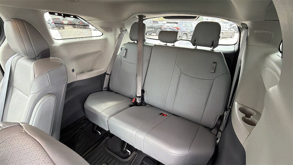 2024 Toyota SIENNA LTD AWD Limited 7 Passenger