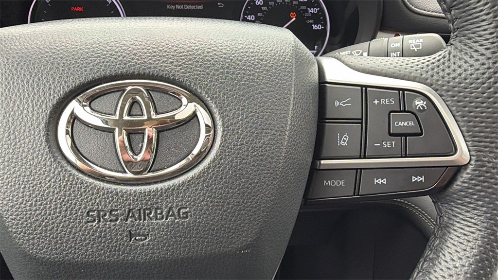 2024 Toyota SIENNA LTD AWD Limited 7 Passenger