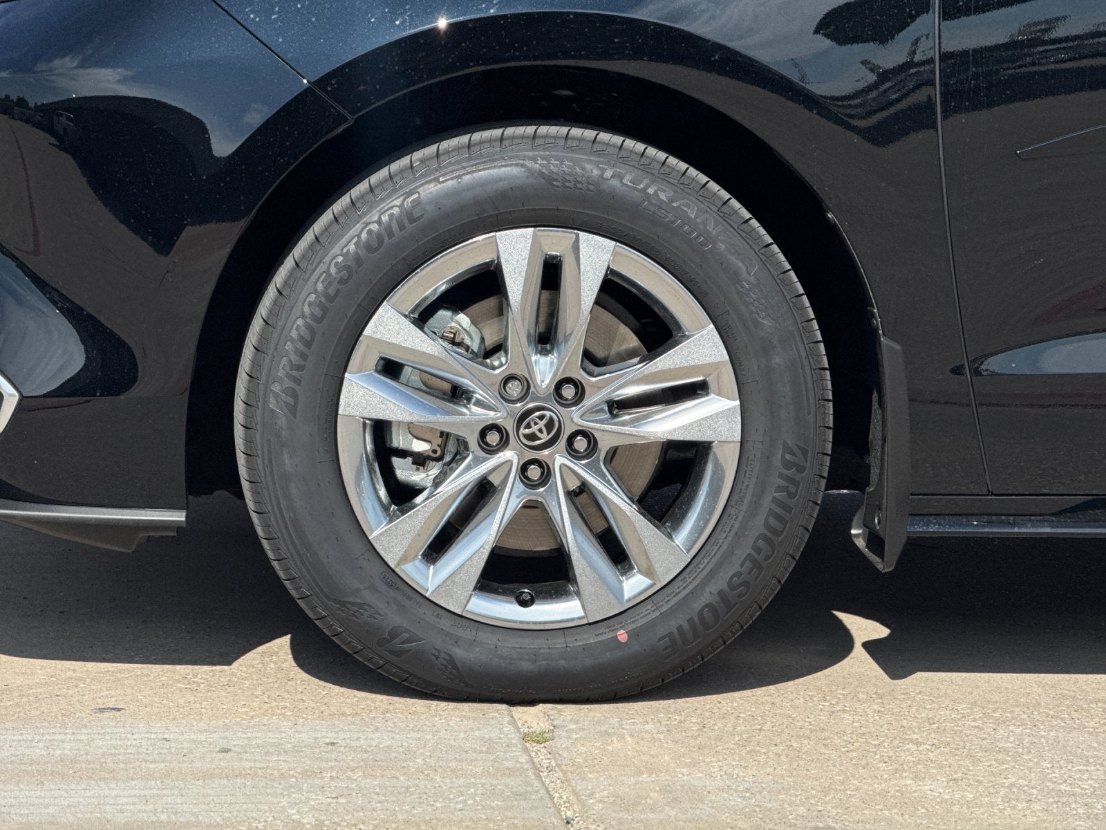 2026 Toyota Sienna Limited 7 Passenger